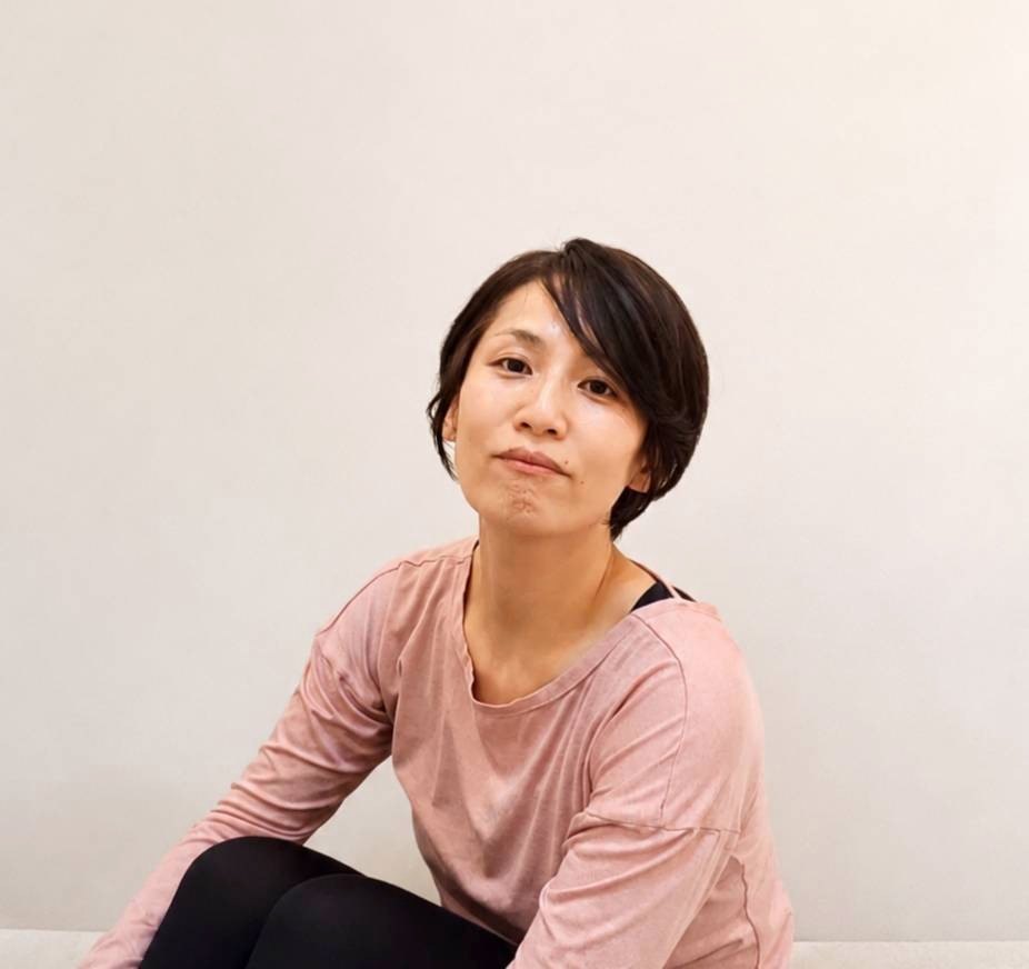 トレーナー あすす